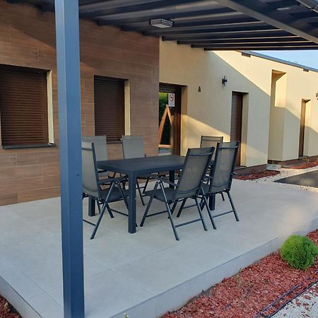 H&H Apartments Poroszló Dış mekan fotoğraf
