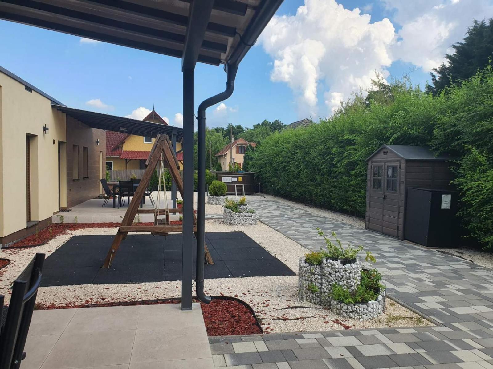 H&H Apartments Poroszló Dış mekan fotoğraf